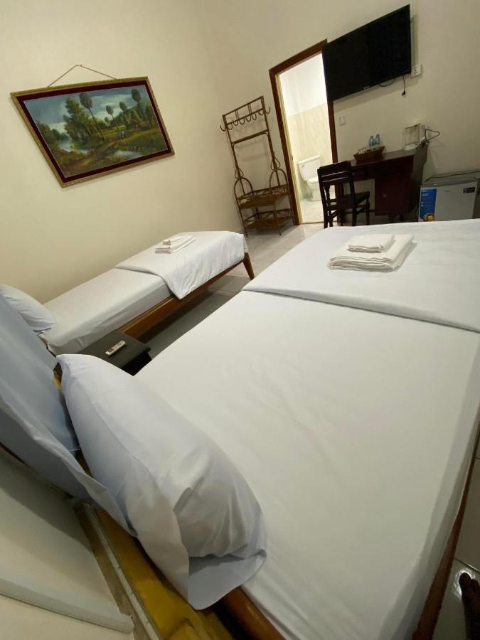 Ecran Riverfront Guesthouse 캄폿 외부 사진