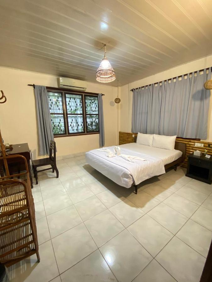 Ecran Riverfront Guesthouse 캄폿 외부 사진